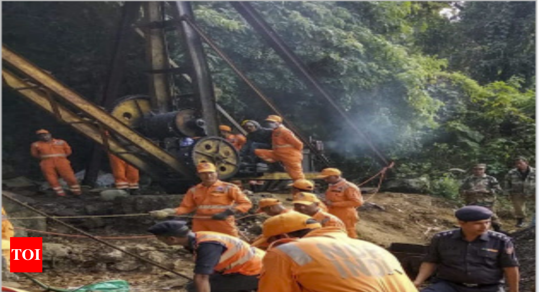 On day 18 of Meghalaya rescue, Navy divers reattempt to reach bottom of rat-hole mine