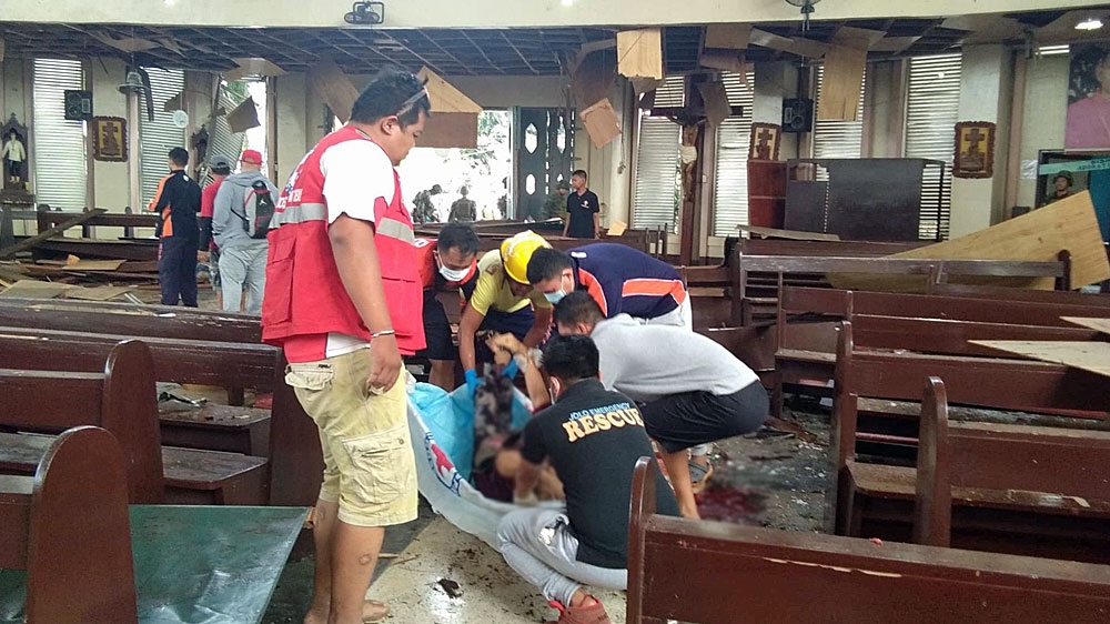 Philippines church bombing: Twin blasts hit Jolo cathedral