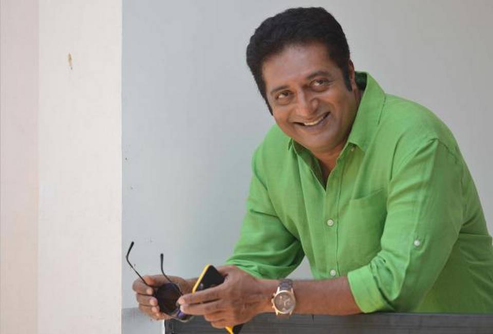 Prakash Raj announces entry into politics, will contest 2019 LS elections