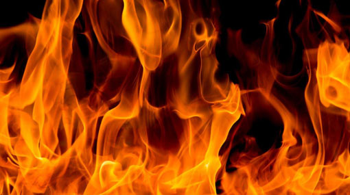 Shoe shop in Bambalapitiya catches on fire