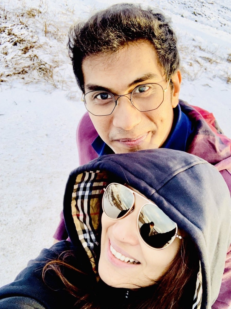 Soundarya - Vishagan honeymoon in freezing cold