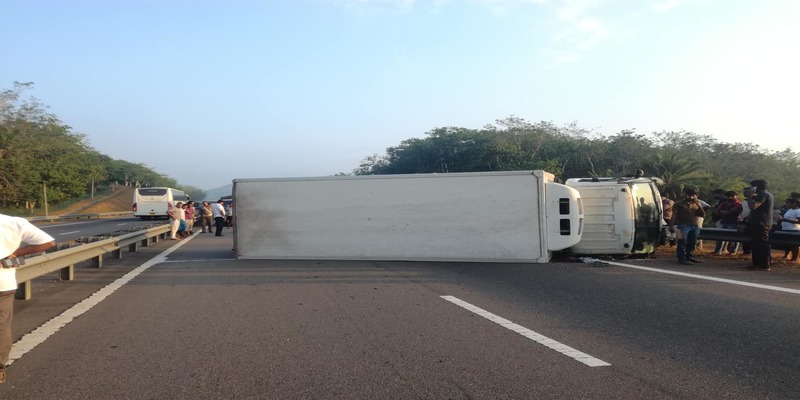 Traffic along Southern Expressway disrupted