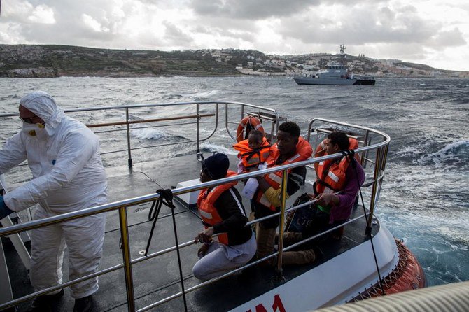 Malta navy rescues 271 migrants from Mediterranean