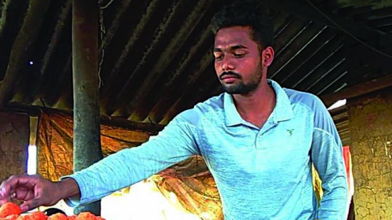 Roadside eatery owner son tops JEE exam in Odisha