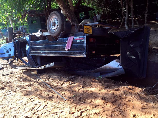 One soldier dead, 8 injured as Army truck topples