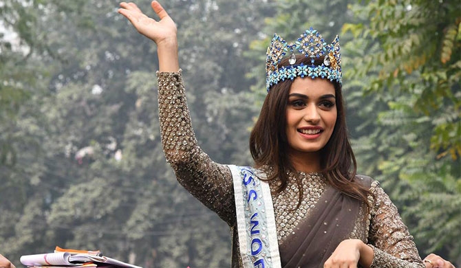 Fmr Miss World promotes tourism in Sri Lanka after terror attack