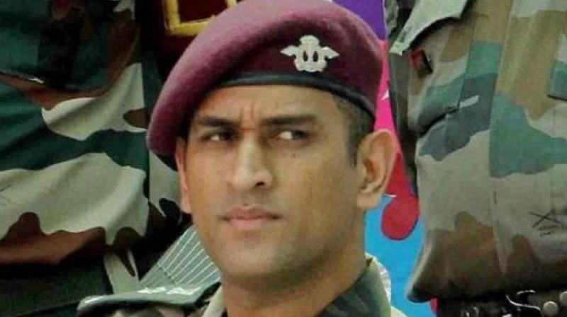 MS Dhoni to serve Indian Army in Kashmir, will undertake patrolling and guard duties