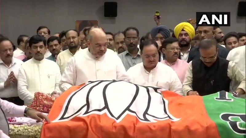 Mortal remains of Sushma Swaraj taken from BJP HQ to Lodhi crematorium