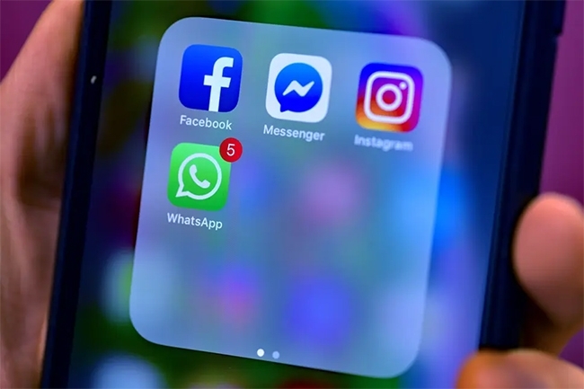 Facebook, Whats app and Instagram back after nearly 6-hour outage