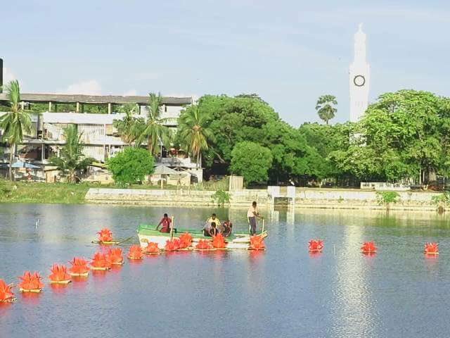 Hindu-Buddhist hall amidst Yarl Ariyakulam ?