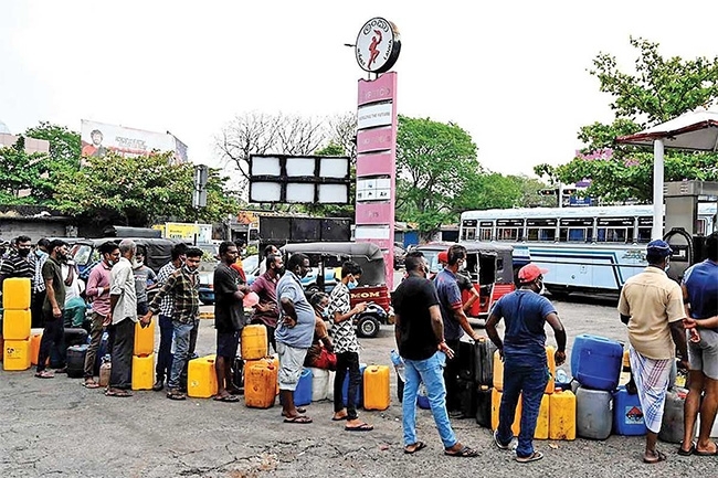 Queue is also given vacation ! CPC urges public not to queue up for diesel on March 30 & 31