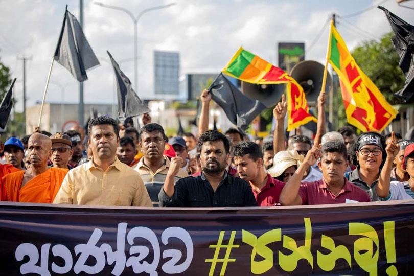 Mobilise the entire nation to oust the present ruler: Anura