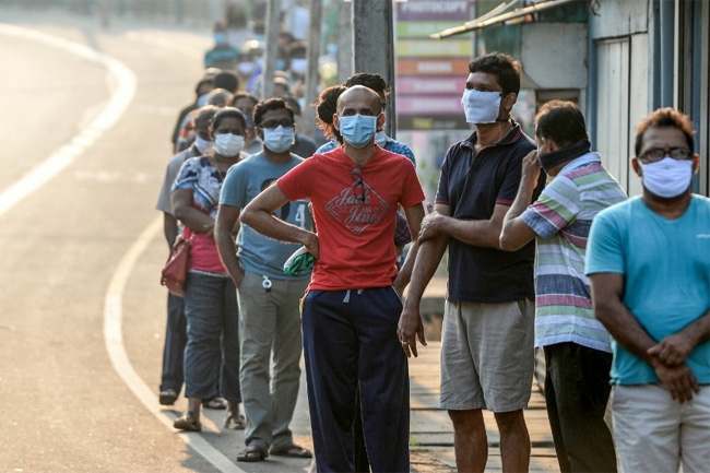 Public ‘strongly recommended’ to wear face masks amid uptick in COVID cases