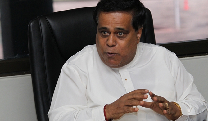 Nimal Siripala temporarily resigns from ministerial post!