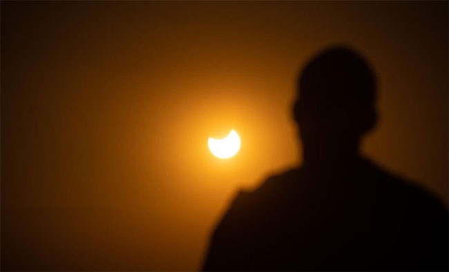 Partial solar eclipse visible to Sri Lanka tomorrow