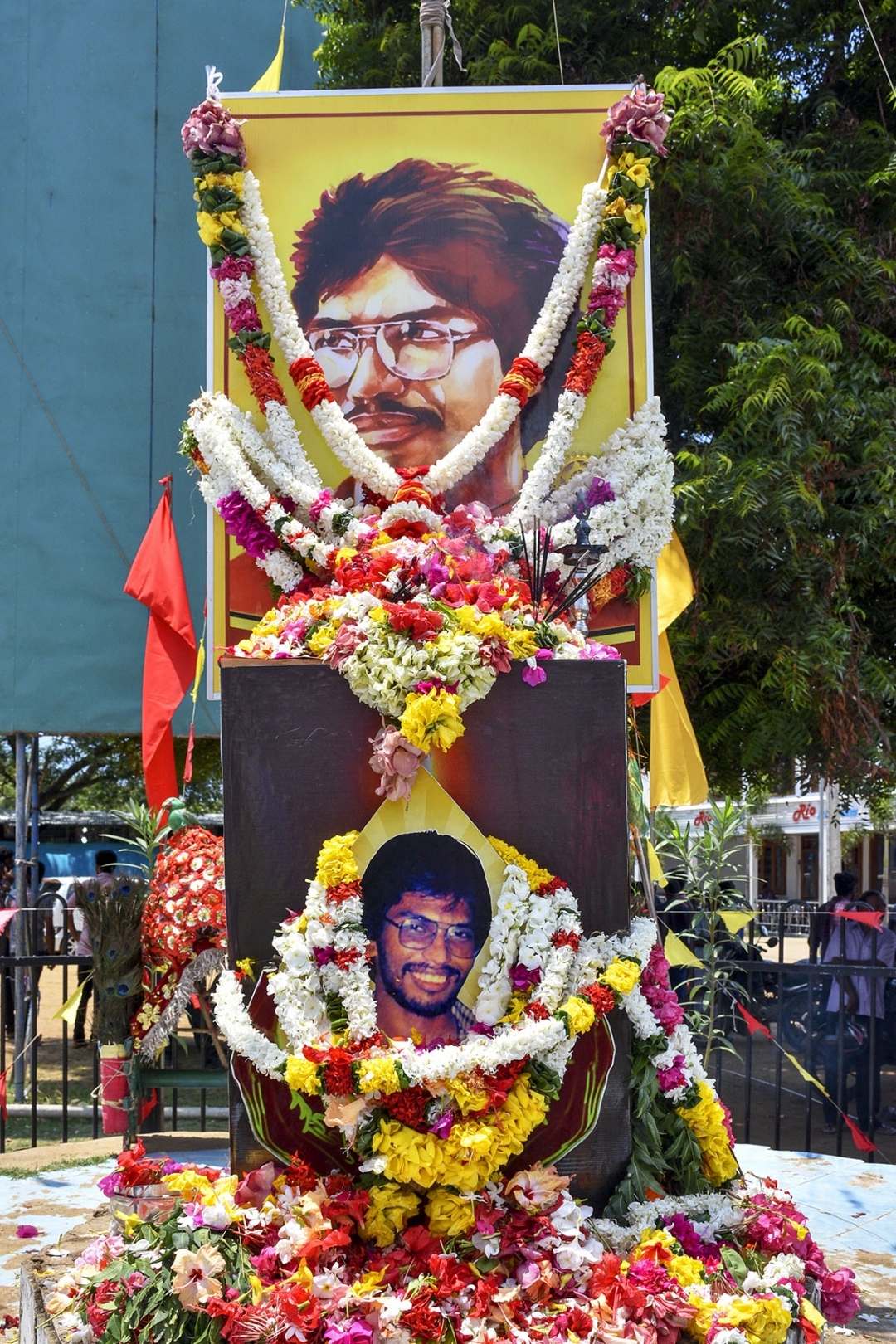 Ugly scenes witnessed at Thileepan’s memorial ceremony in Nallur