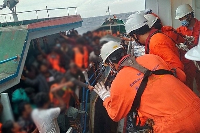 Foreign Ministry in talks with Vietnam to repatriate 303 Sri Lankans rescued at sea