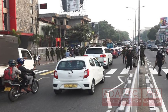 Heavy traffic on Baseline Road due to IUSF protest march