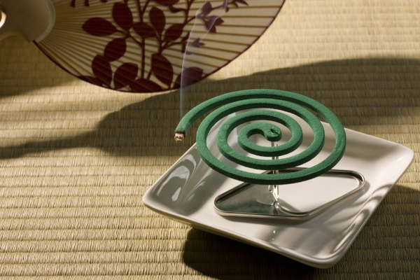 Using mosquito coil dangerous than smoking 100 cigarettes at a time!