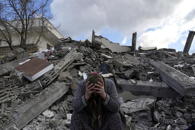 Death toll from Turkey, Syria earthquakes tops 16,000