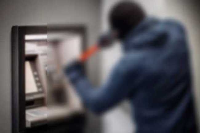 Seven suspects involved in Gampola ATM machine robbery arrested